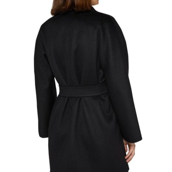 Max Mara belted jacket 100% wool - Picture 2 of 15